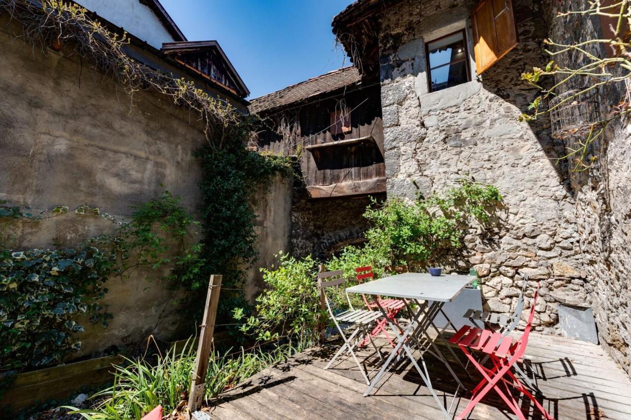 La Maisonnette Du Thiou - 50 Square Meters In The Heart Of Annecy Luaran gambar